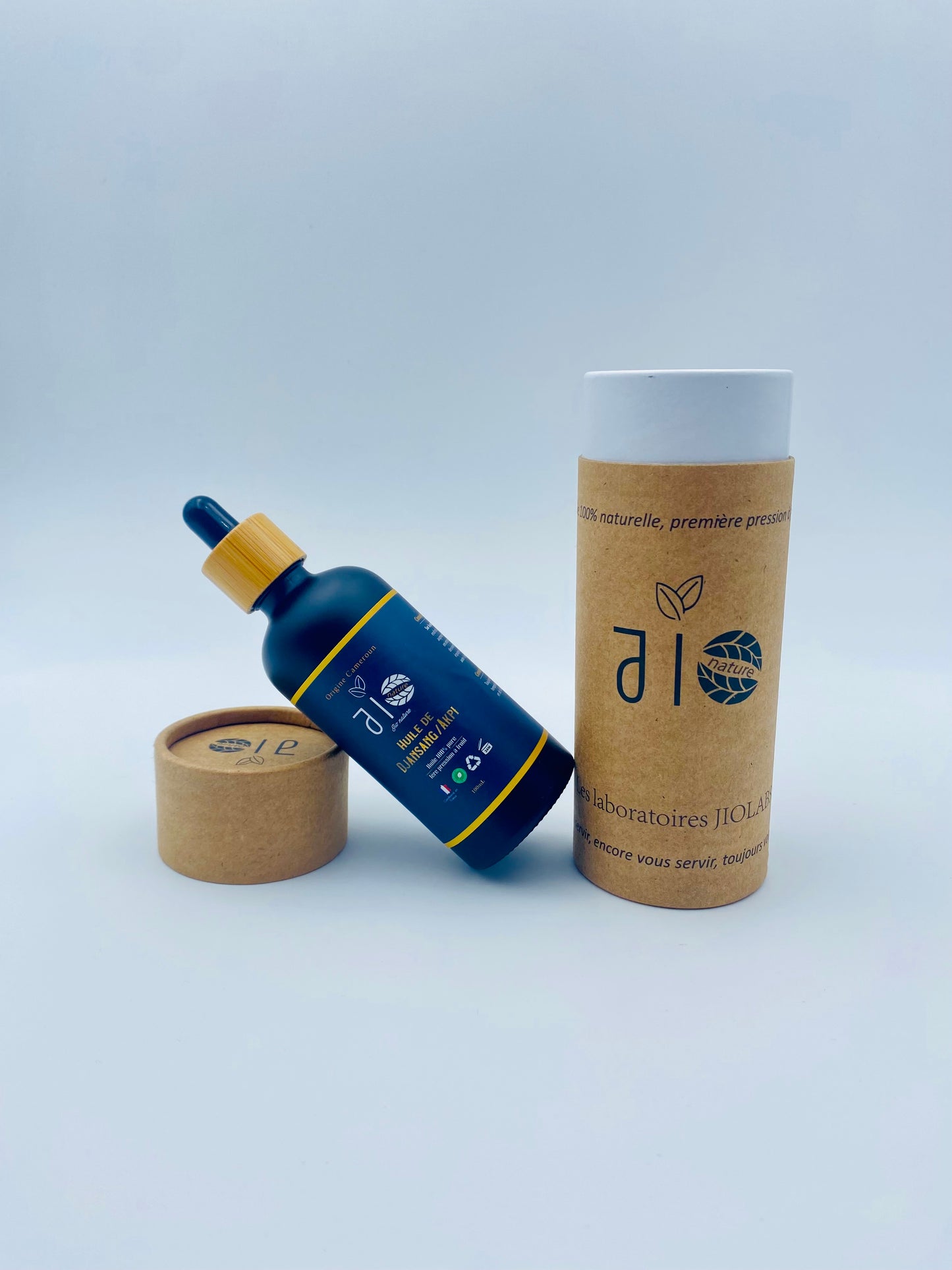 100 ml – Huile d'Akpi/Djansang ultra pure – 1ère pression à froid – Aucun mélange